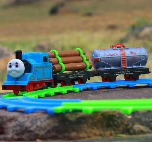 Cartoon Track Train 11Pc Set For Kids